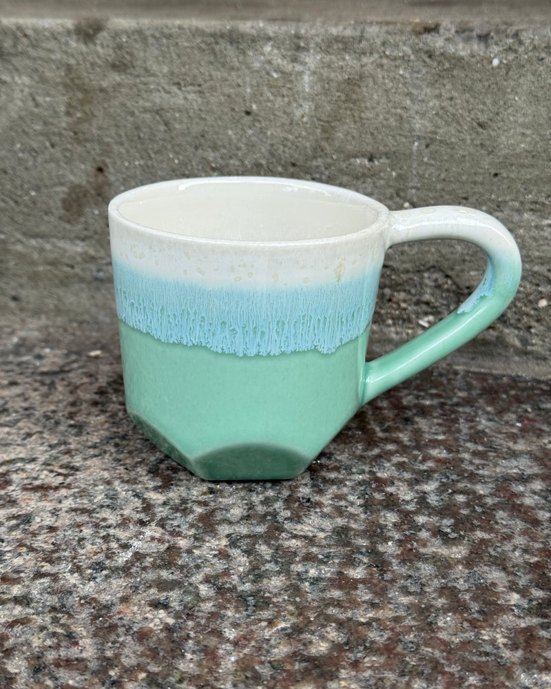 Faded - Kaffe kop med hank